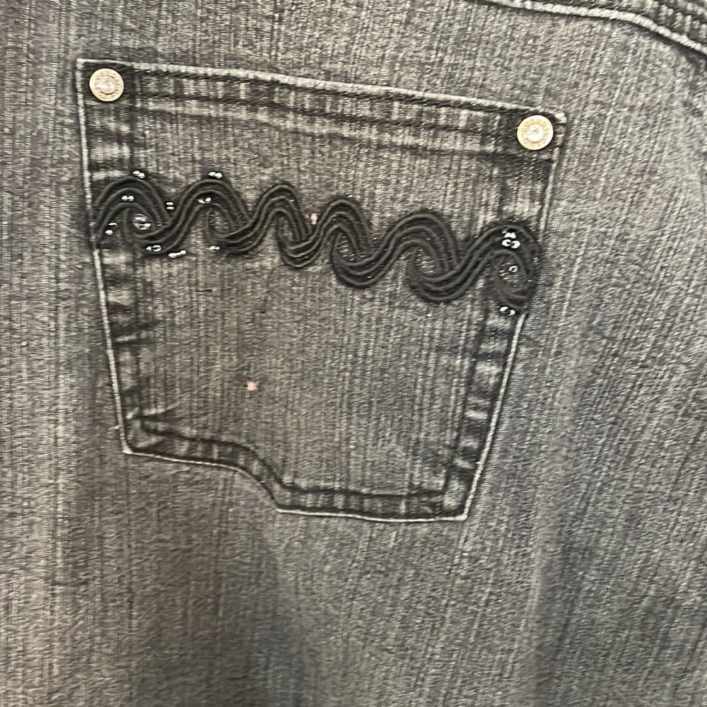 Cosmopolitan Jeans - Picture 5 of 8